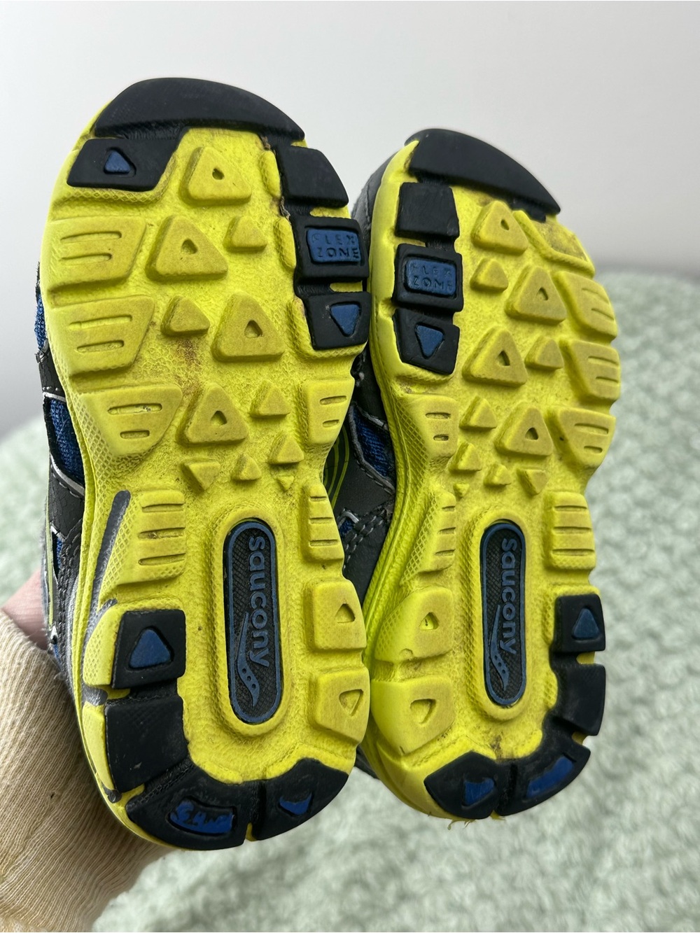 Saucony Kids Navy Blue and Lime Velcro Sneakers - Picture 6 of 8